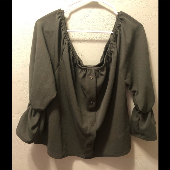 NWT Boohoo Size 14 Green off the shoulder top/pant - Picture 2 of 9